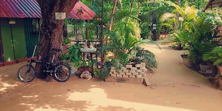 Naaval Beach Villa & Rooms Batticaloa Buitenkant foto