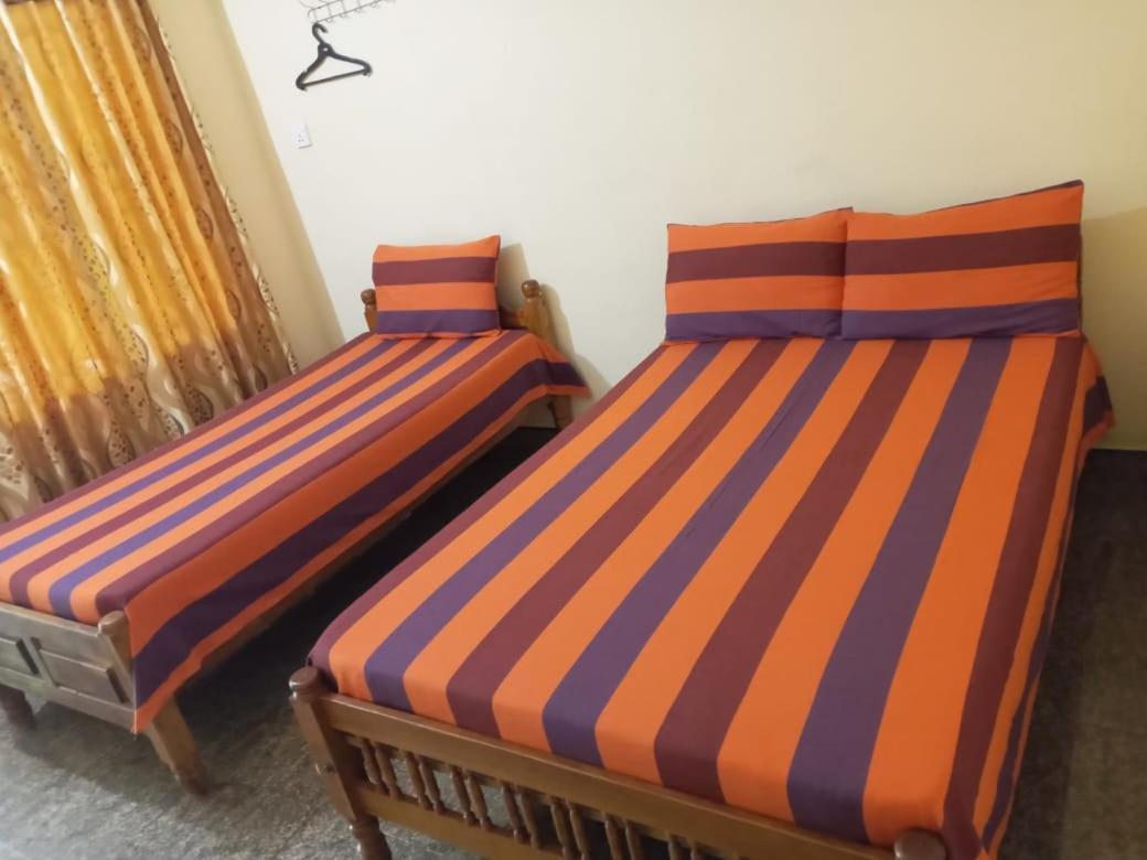 Naaval Beach Villa & Rooms Batticaloa Buitenkant foto