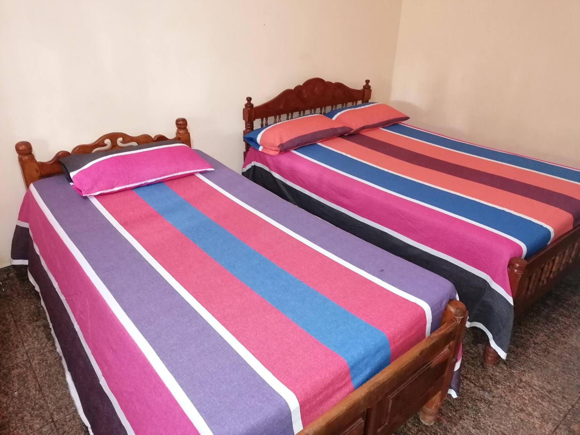 Naaval Beach Villa & Rooms Batticaloa Buitenkant foto